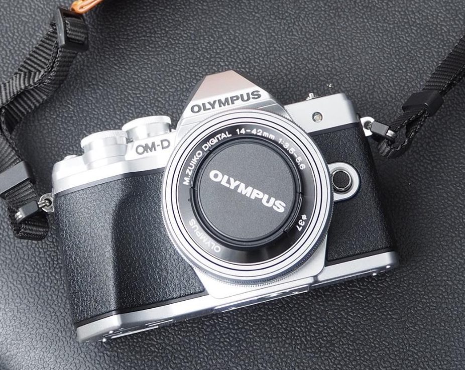 Camera Review: Olympus OM-D E-M10 Mark lll