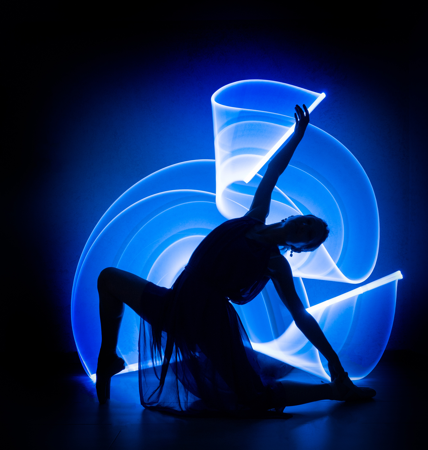 35 Beautiful Examples of Light Painting Photography - The Photo Argus