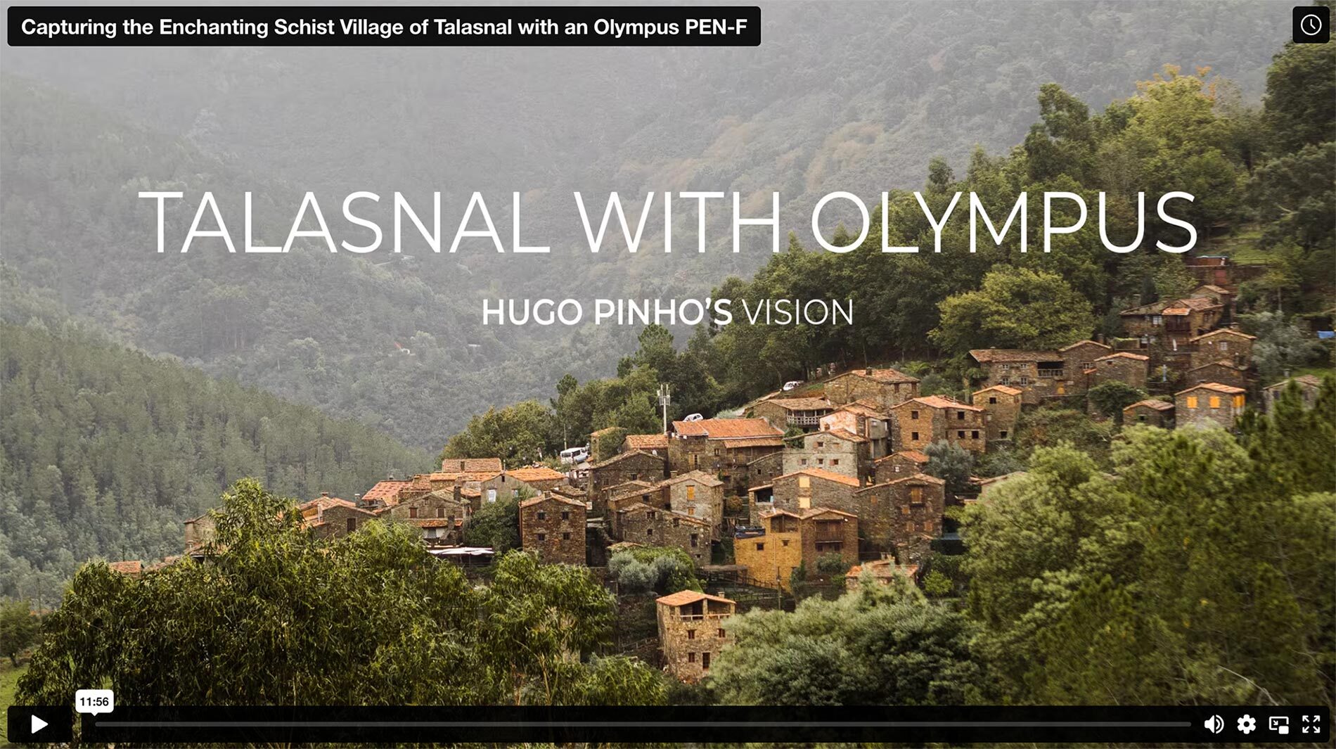 Premium/ Capturing the Enchanting Schist Village of Talasnal with an Olympus PEN-F